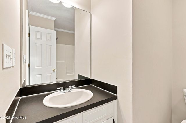 3943 Sterling Pointe Drive Rrr4, Winterville, NC 28590