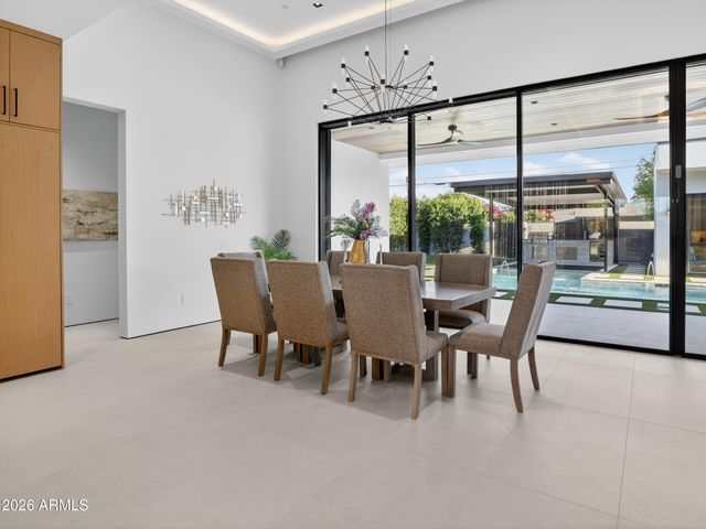 8245 E COOLIDGE Street, Scottsdale, AZ 85251