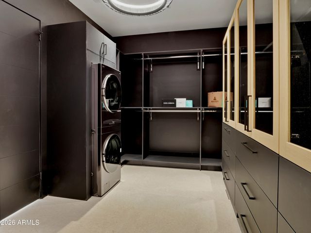 8245 E COOLIDGE Street, Scottsdale, AZ 85251