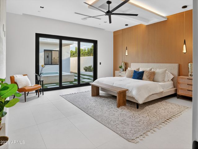 8245 E COOLIDGE Street, Scottsdale, AZ 85251