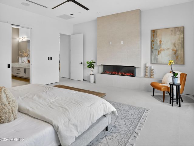 8245 E COOLIDGE Street, Scottsdale, AZ 85251