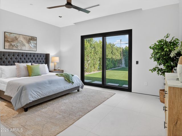 8245 E COOLIDGE Street, Scottsdale, AZ 85251