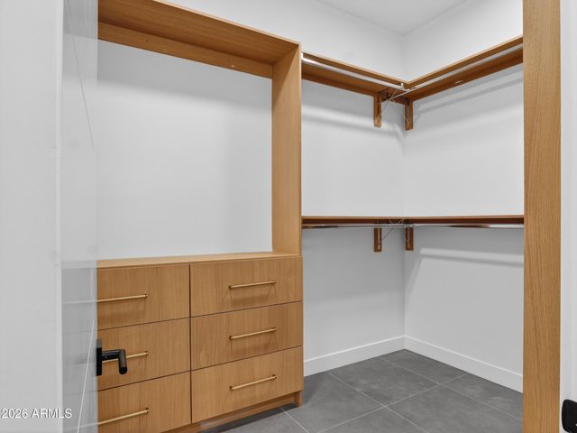 8245 E COOLIDGE Street, Scottsdale, AZ 85251