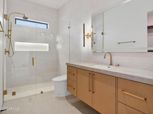 8245 E COOLIDGE Street, Scottsdale, AZ 85251