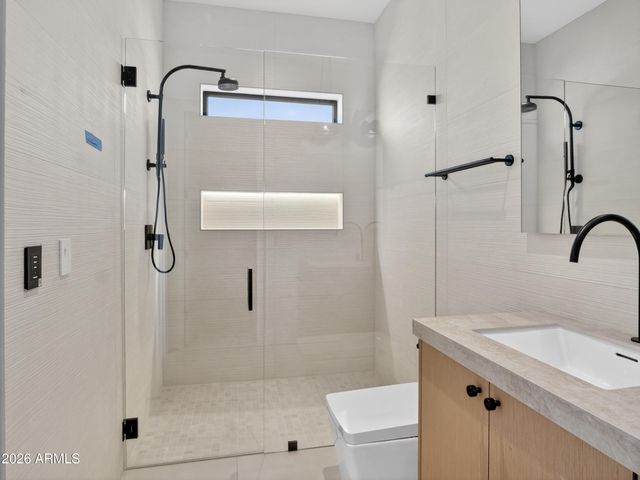 8245 E COOLIDGE Street, Scottsdale, AZ 85251