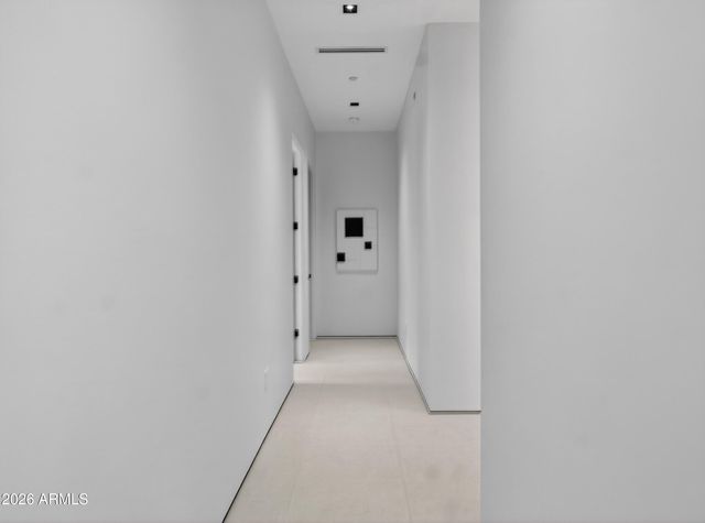 8245 E COOLIDGE Street, Scottsdale, AZ 85251