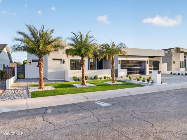 8245 E COOLIDGE Street, Scottsdale, AZ 85251