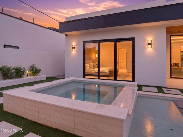 8245 E COOLIDGE Street, Scottsdale, AZ 85251