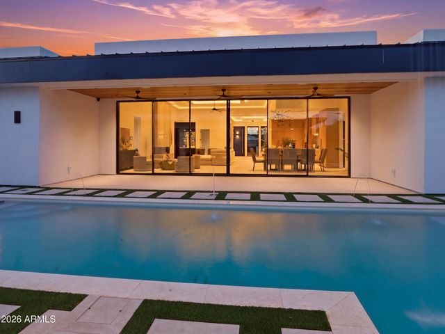 8245 E COOLIDGE Street, Scottsdale, AZ 85251