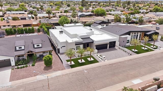 8245 E COOLIDGE Street, Scottsdale, AZ 85251