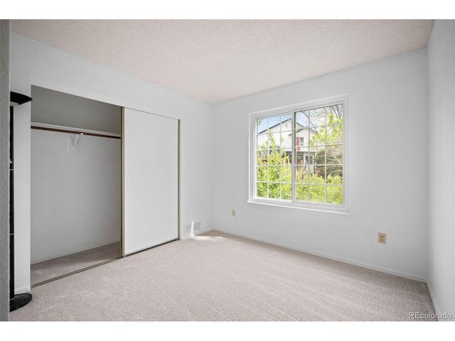 1268 Eureka Ct, Highlands Ranch, CO 80126