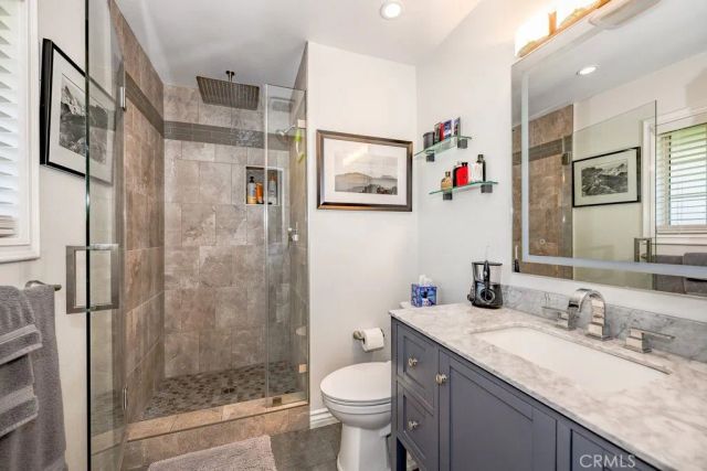 27461 Garza, Saugus, CA 91350