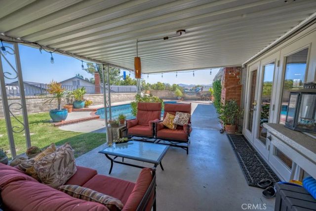 27461 Garza, Saugus, CA 91350