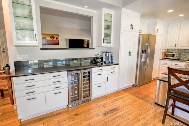 27461 Garza, Saugus, CA 91350