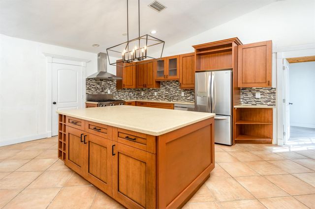2232 SW RACQUET CLUB Drive, Palm City, FL 34990