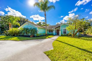 2232 SW RACQUET CLUB Drive, Palm City, FL 34990