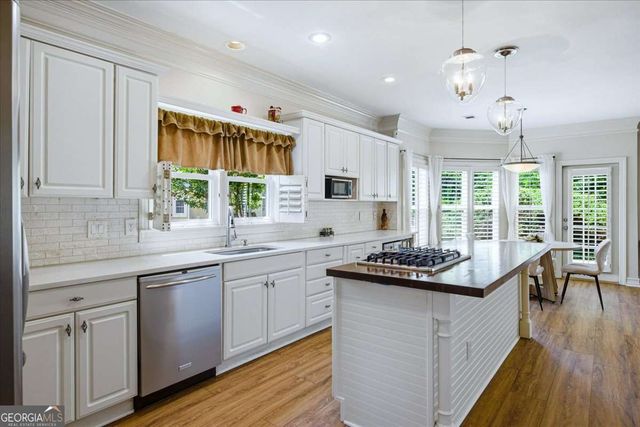 210 Masters View Court, Duluth, GA 30097