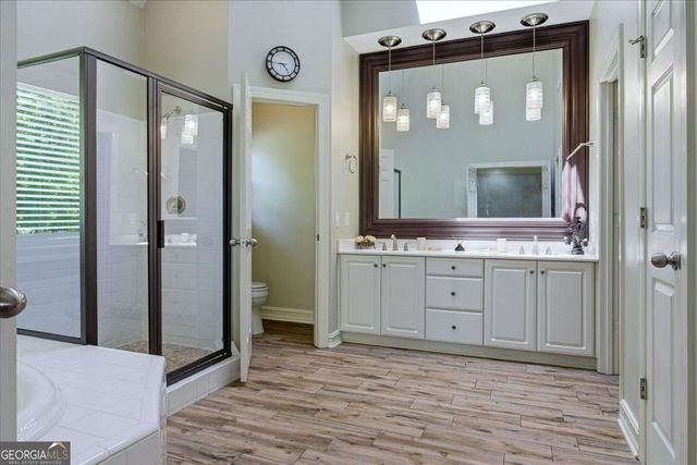 210 Masters View Court, Duluth, GA 30097