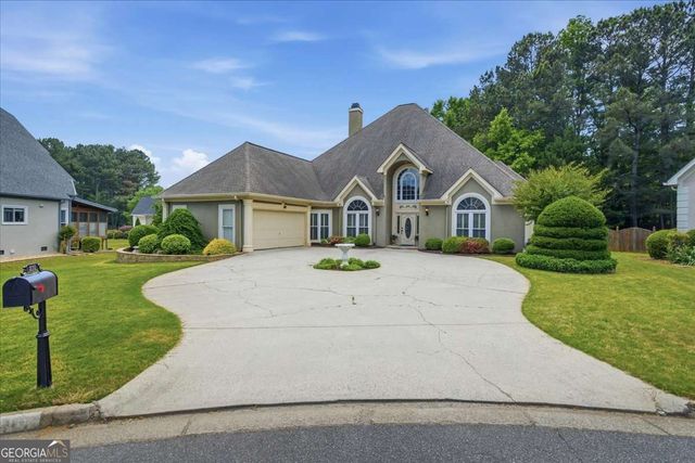 210 Masters View Court, Duluth, GA 30097