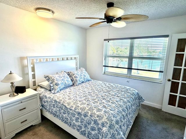 960 CRYSTAL LAKE 206, Deerfield Beach, FL 33064