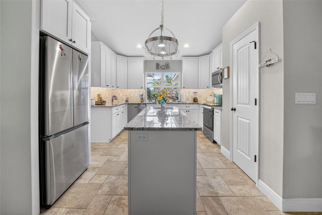 8160 SE 164TH PLACE, Summerfield, FL 34491