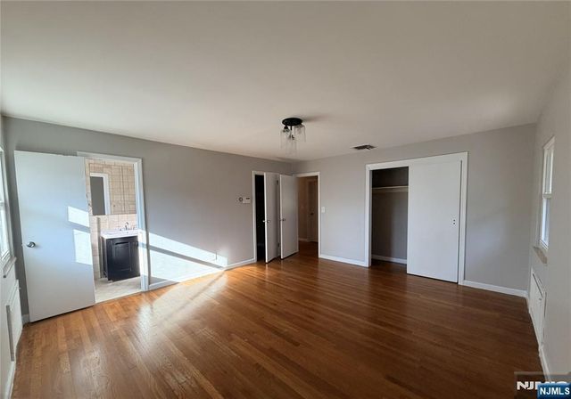 1069 Palisade Avenue, Fort Lee, NJ 07024