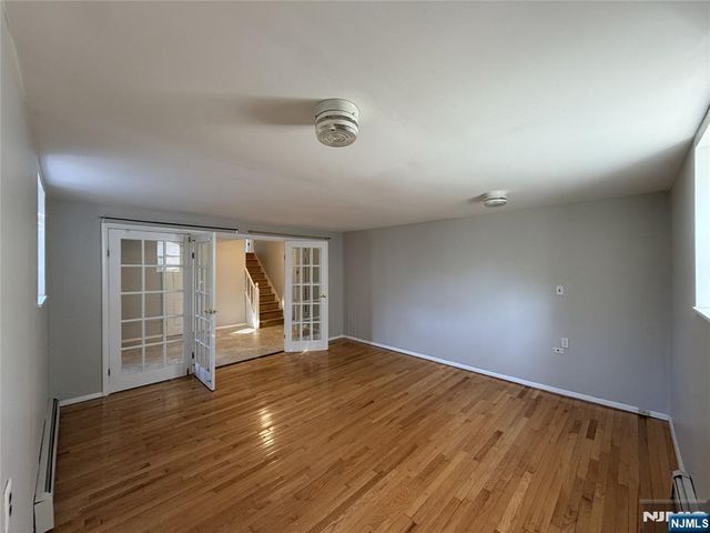 1069 Palisade Avenue, Fort Lee, NJ 07024