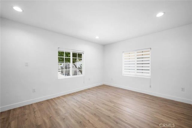 1010 Mariposa St, Glendale, CA 91205