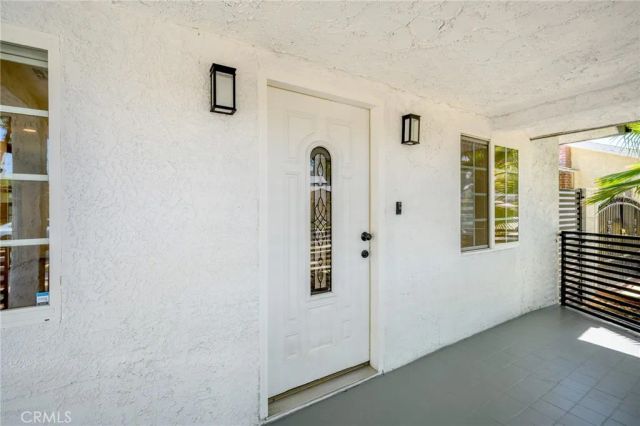 1010 Mariposa St, Glendale, CA 91205
