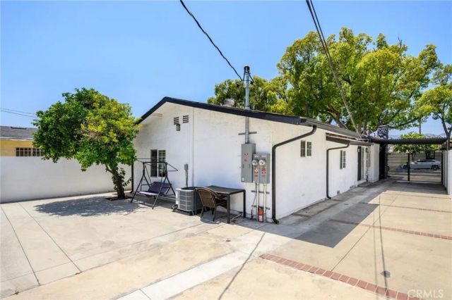 1010 Mariposa St, Glendale, CA 91205