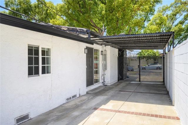 1010 Mariposa St, Glendale, CA 91205