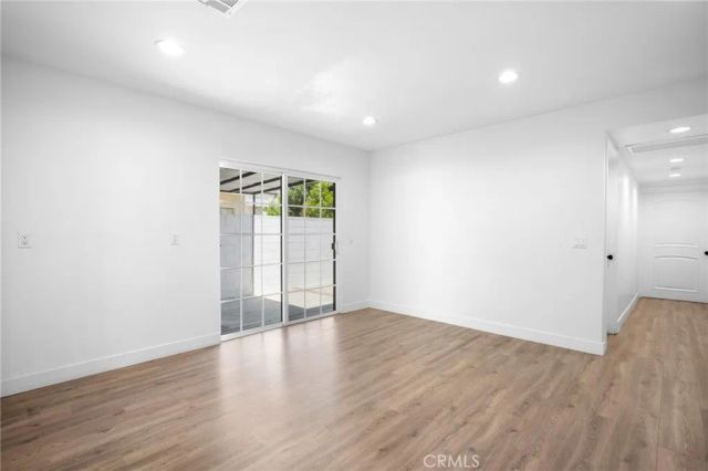 1010 Mariposa St, Glendale, CA 91205