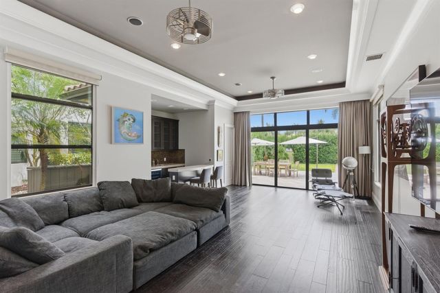 16907 Crown Bridge Drive, Delray Beach, FL 33446