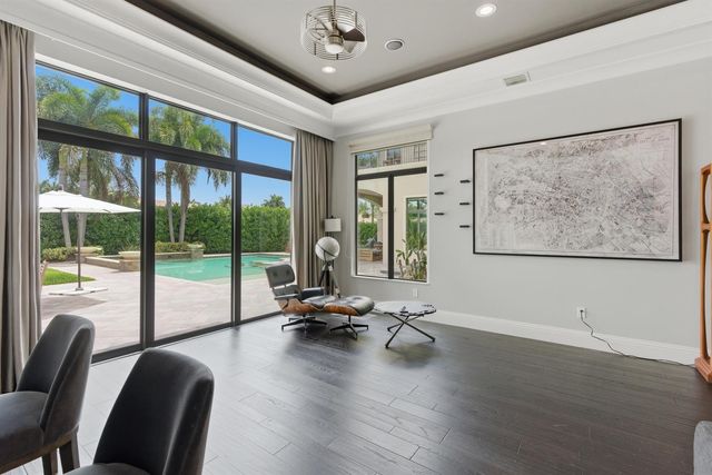 16907 Crown Bridge Drive, Delray Beach, FL 33446