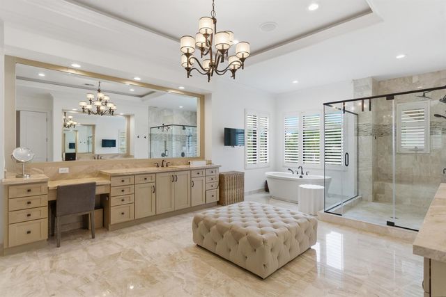 16907 Crown Bridge Drive, Delray Beach, FL 33446
