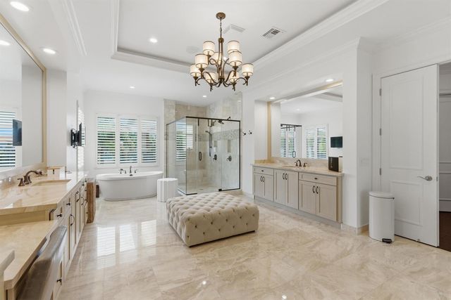16907 Crown Bridge Drive, Delray Beach, FL 33446
