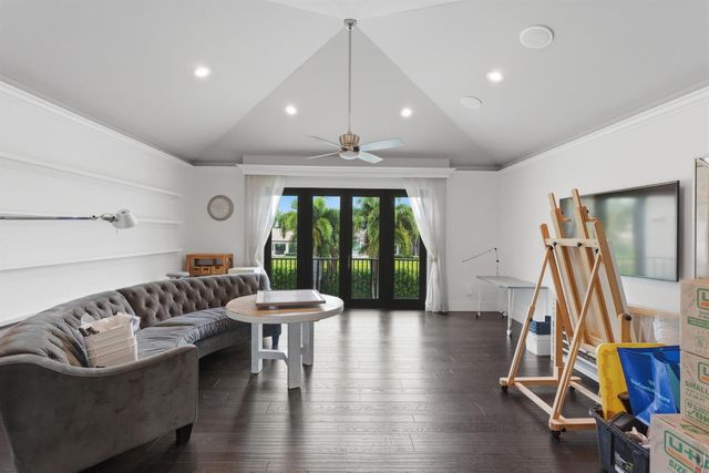 16907 Crown Bridge Drive, Delray Beach, FL 33446