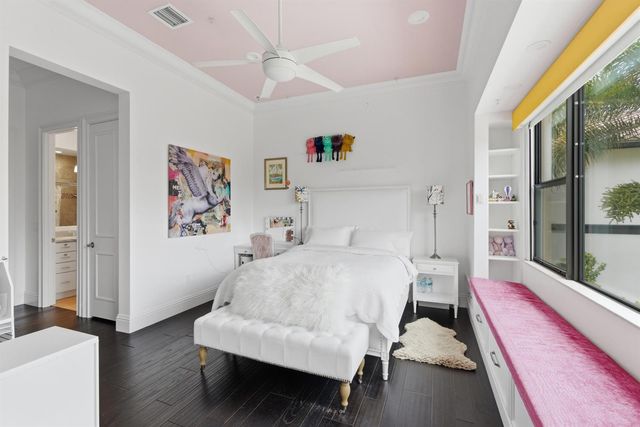 16907 Crown Bridge Drive, Delray Beach, FL 33446