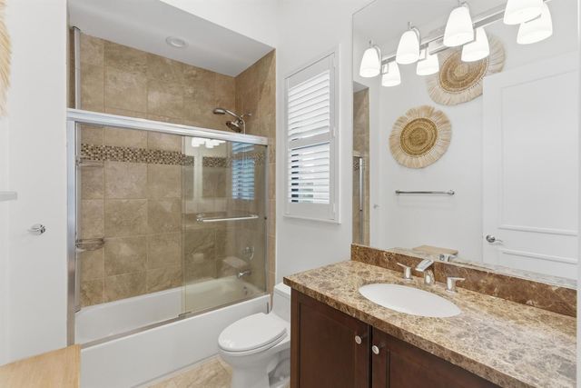 16907 Crown Bridge Drive, Delray Beach, FL 33446