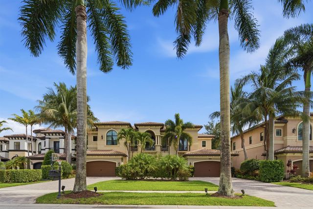 16907 Crown Bridge Drive, Delray Beach, FL 33446