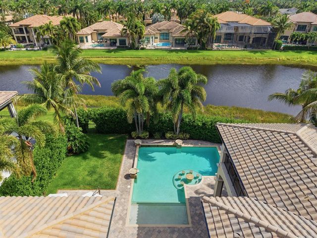 16907 Crown Bridge Drive, Delray Beach, FL 33446