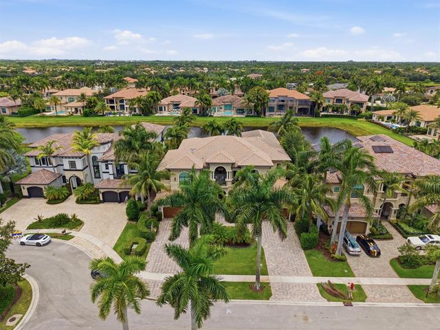 16907 Crown Bridge Drive, Delray Beach, FL 33446