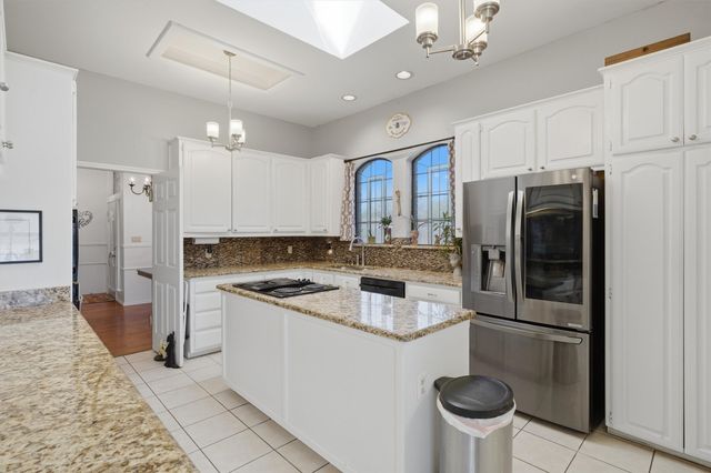 3802 Buena Vista Circle, Granbury, TX 76049