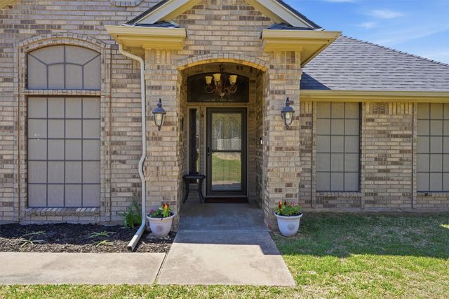 3802 Buena Vista Circle, Granbury, TX 76049