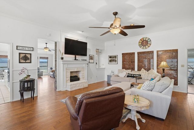 3802 Buena Vista Circle, Granbury, TX 76049