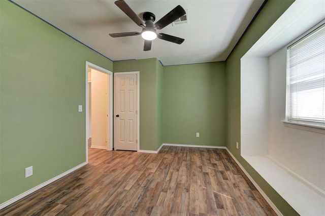 905 Highlander Drive, Moore, OK 73160