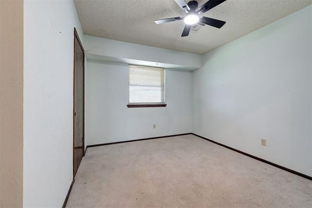 905 Highlander Drive, Moore, OK 73160