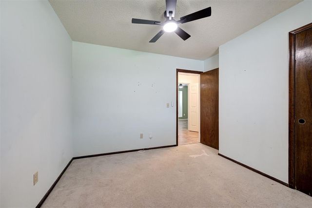 905 Highlander Drive, Moore, OK 73160
