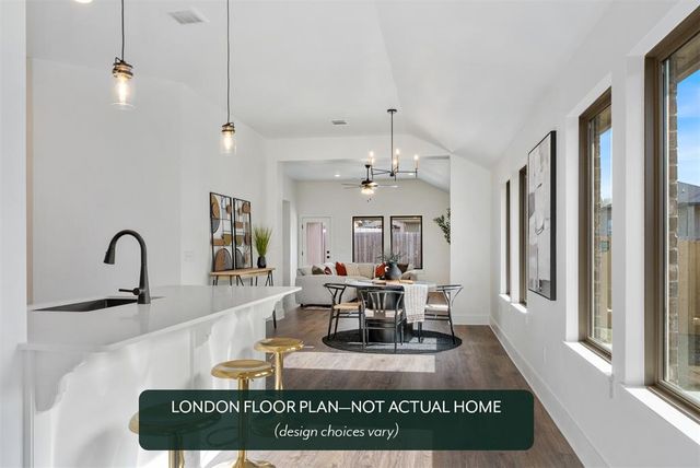 1313 SW 158th Street, Moore, OK 73170