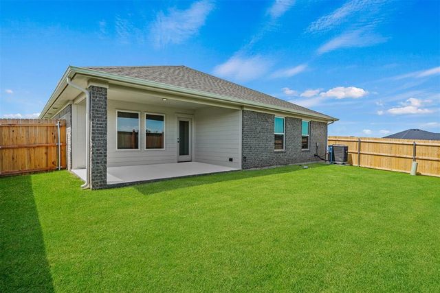 1313 SW 158th Street, Moore, OK 73170